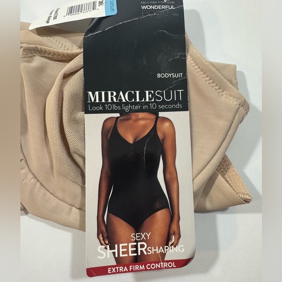 Miraclesuit Sexy Shapewear Sheer Shaping Bodysuit 38C Beige Firm Control NWT - Picture 3 of 5